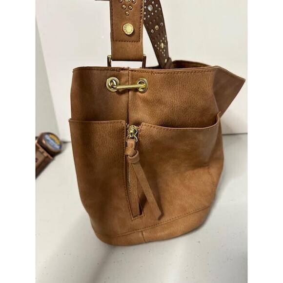 Steve Madden Brown Studded Shoulder Bag Purse Faux Leather Tote w/ Pockets - Picture 3 of 8